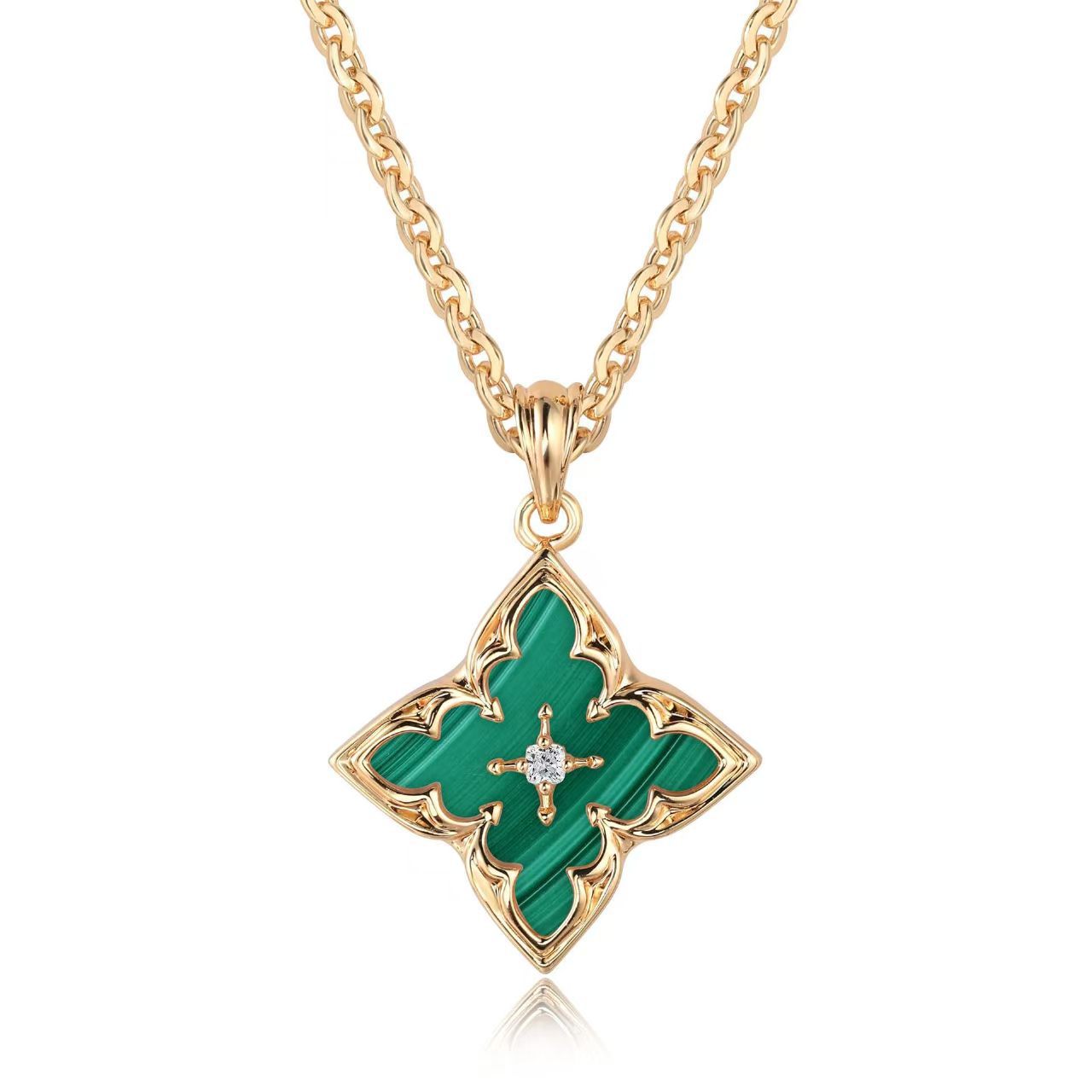Collar con Dije de Trébol Blanco | Oro