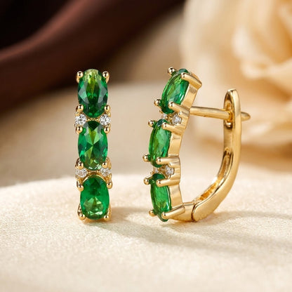 Pendientes Aro Vertical de Esmeralda en Oro