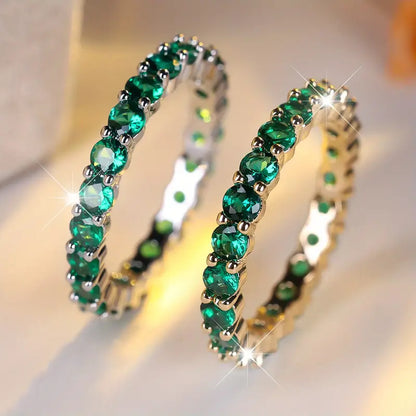 Anillo de Eternidad de Esmeralda en Oro