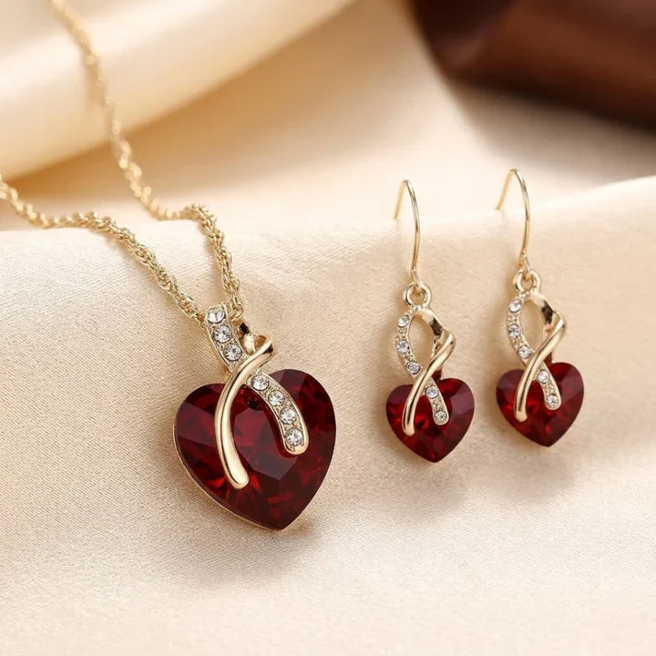 Set de Joyería Corazón Trenzado de Rubí en Oro