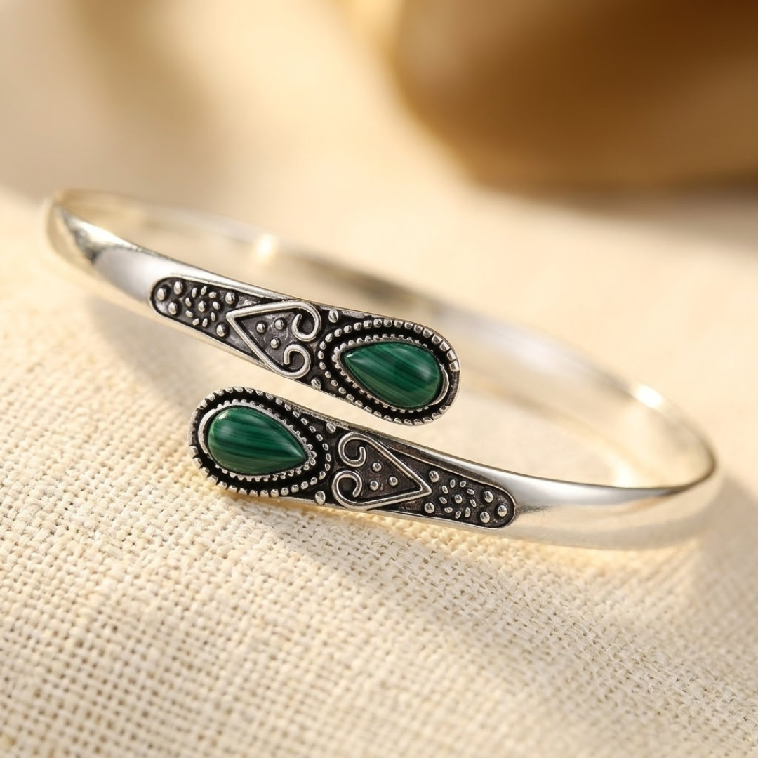 Brazalete Vintage de Esmeralda en Plata