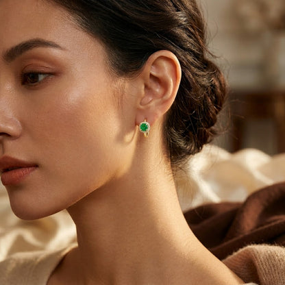 Pendientes Aro Halo de Esmeralda en Oro