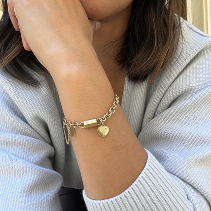 Pulsera Gruesa de Corazón  Oro