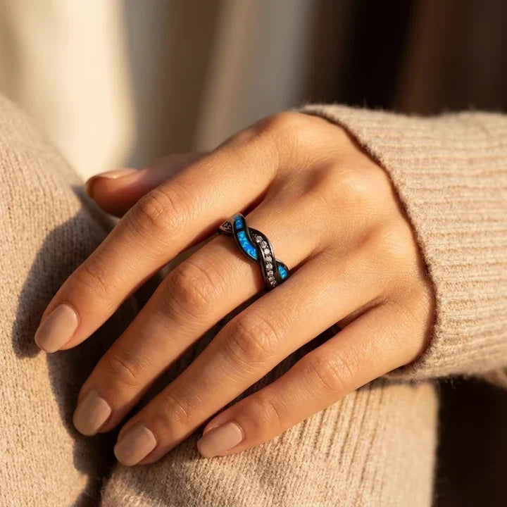 Anillo de Incrustación Trenzada en Plata