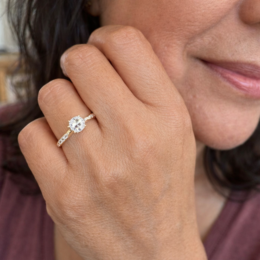 Anillo Jane Trenzado con Diamantes