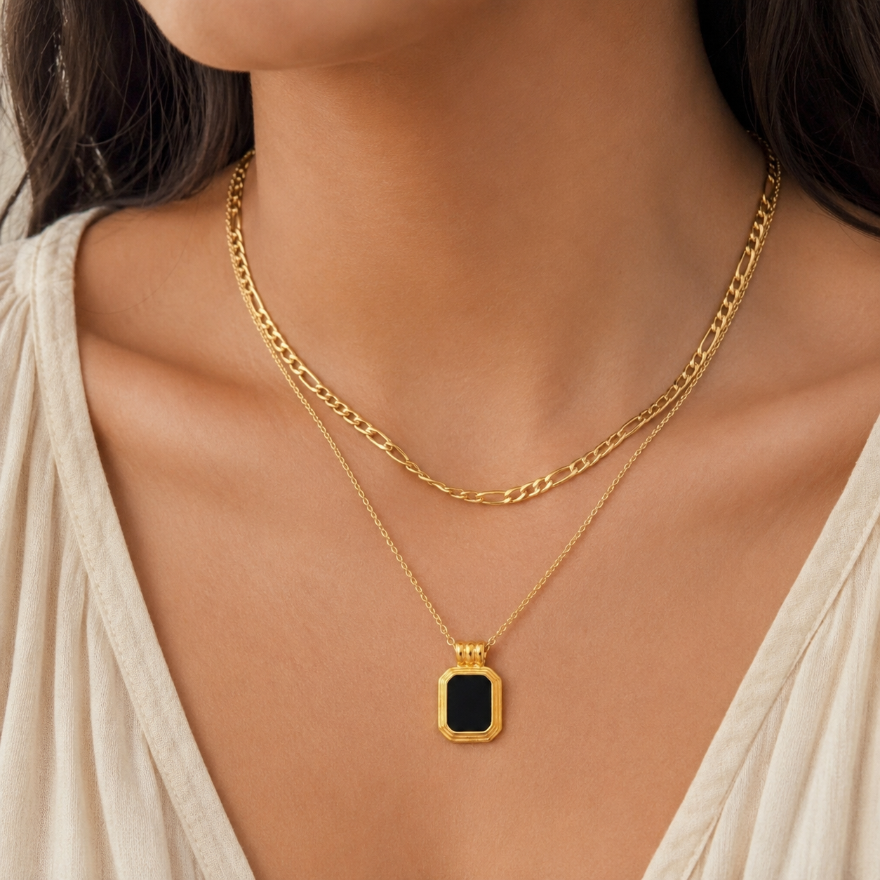 Calynna Marvelle Collar en Capas | Oro