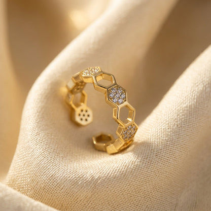 Anillo Abierto Geométrico en Oro