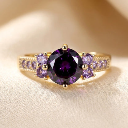 Anillo Acento de Amatista en Oro