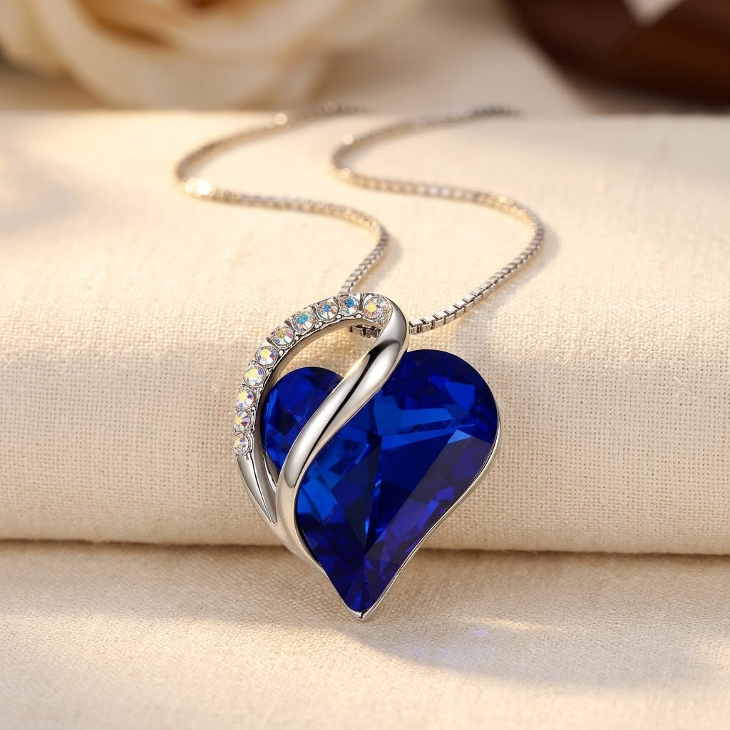 Collar Corazón de Zafiro en Plata