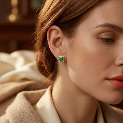 Pendientes Halo Cuadrado de Esmeralda en Oro
