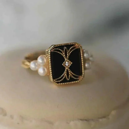 Anillo Dorado de Perla Negra Antiguo | Oro