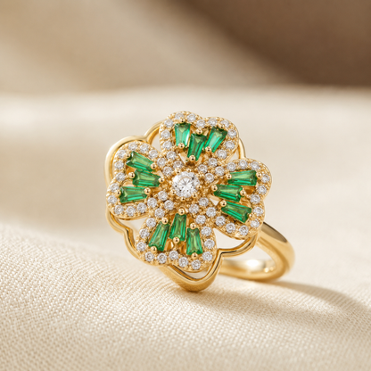 Anillo Floral de Esmeralda en Oro