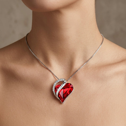 Collar Infinity Corazón de Rubí | Oro Blanco