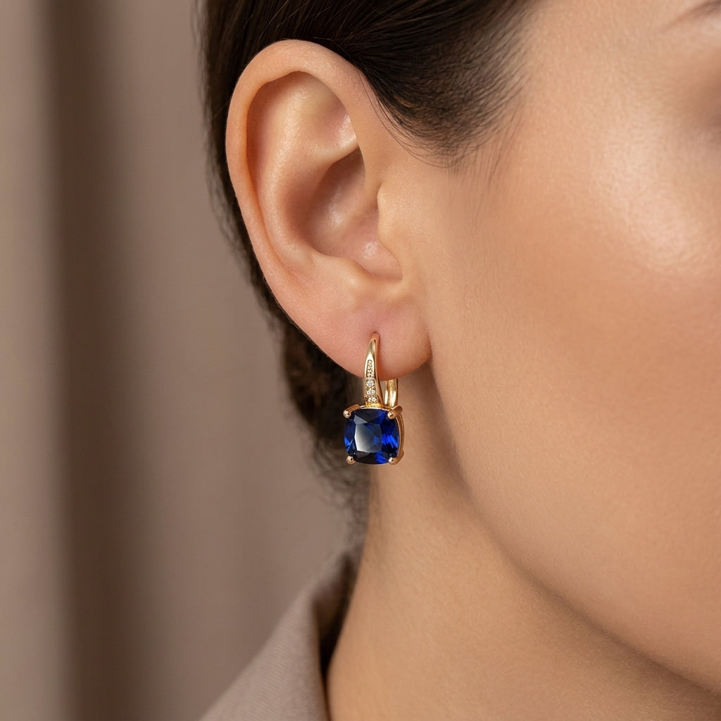Aretes de Argolla con Piedra de Zafiro Místico | Oro