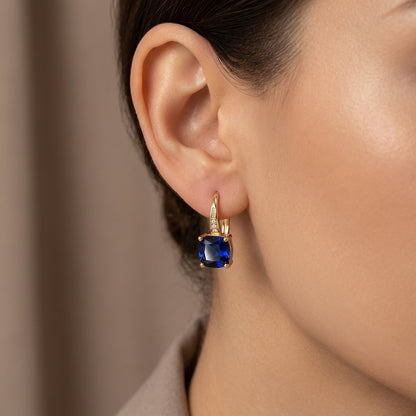 Aretes de Argolla con Piedra de Zafiro Místico | Oro