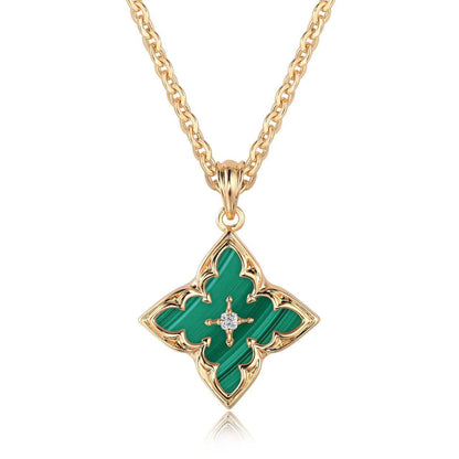 Collar con Dije de Trébol Azul | Oro