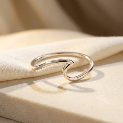 Anillo Abierto Minimalista en Plata