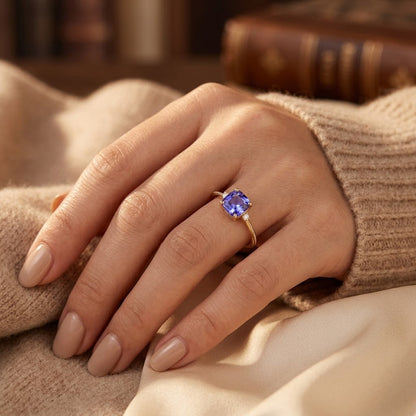 Anillo Solitario de Amatista en Oro