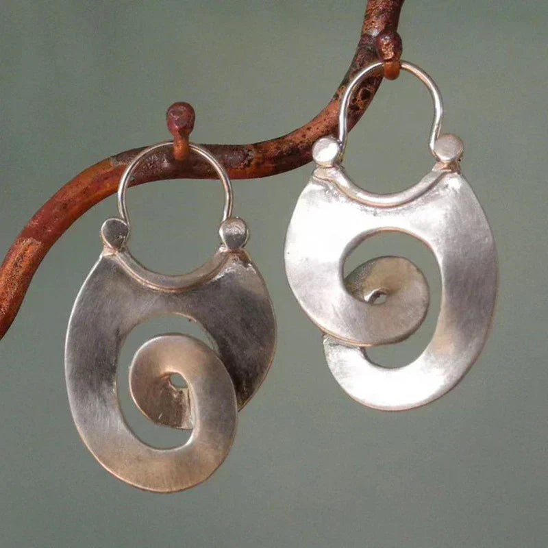 Aretes de Forma Irregular Antiguos | Oro Blanco
