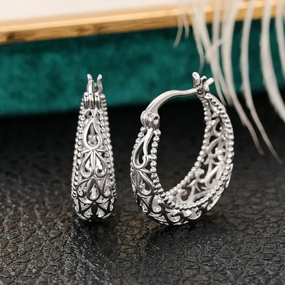 Aretes de Canasta Calada Antiguos | Oro Blanco