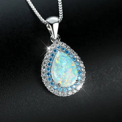 Collar Colgante de Ópalo Azul Brillante Elegante | Oro Blanco